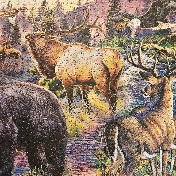 Realtree Wild Living 1000 Piece Jigsaw Puzzle - Picture 2 of 4